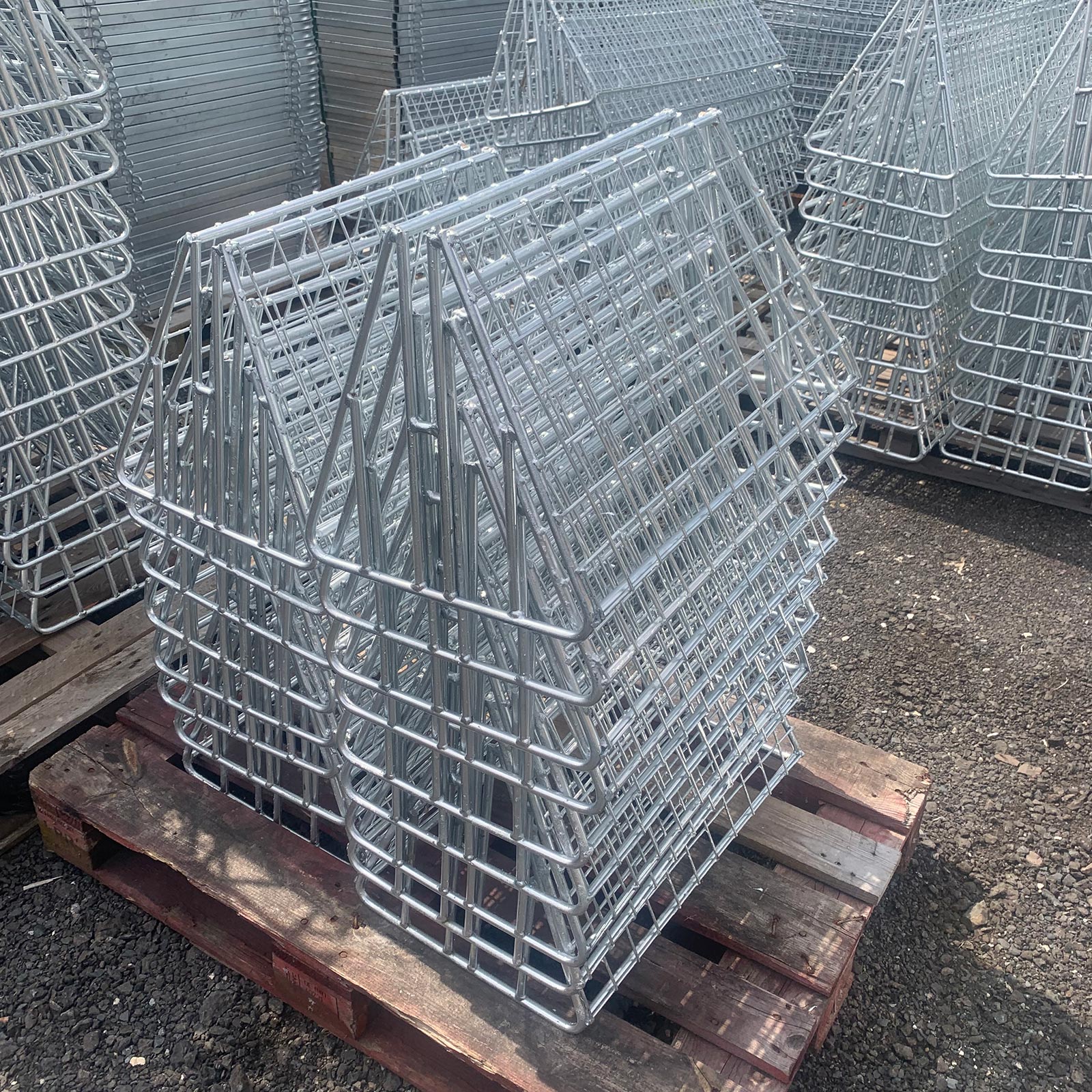 Hanging & Triangle Feeders